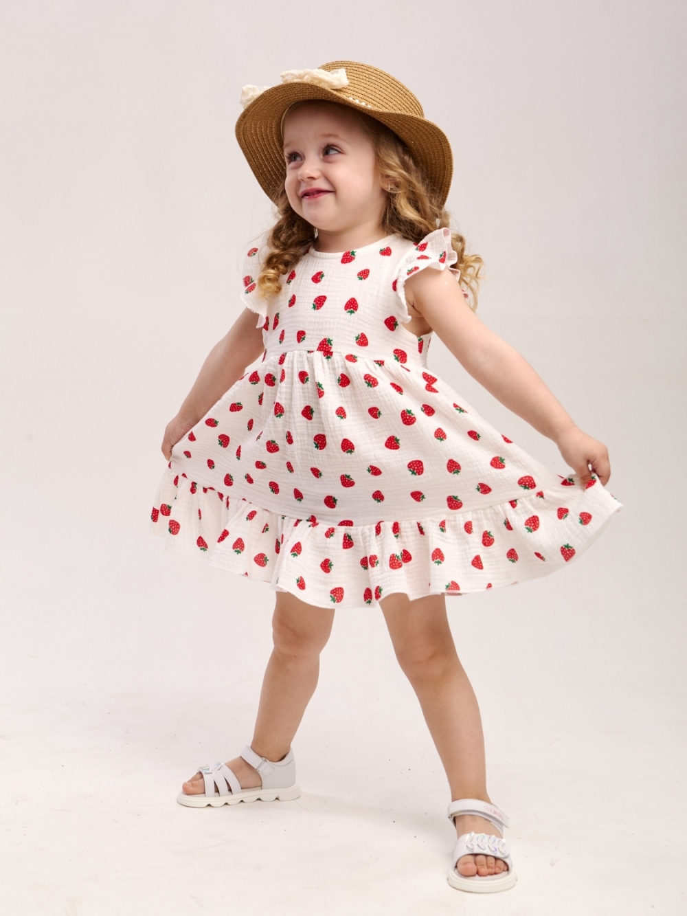 342-КЛ. Платье детское из муслина, хлопок 100%, клубника, р. 74,80,86,92